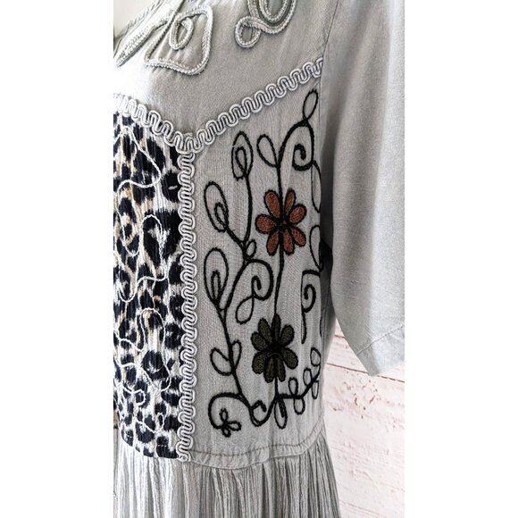 VTG Cool Plus Women Dress Midi Gray Cotton Crepe Short Sleeve Embroidery Size M - Picture 6 of 9
